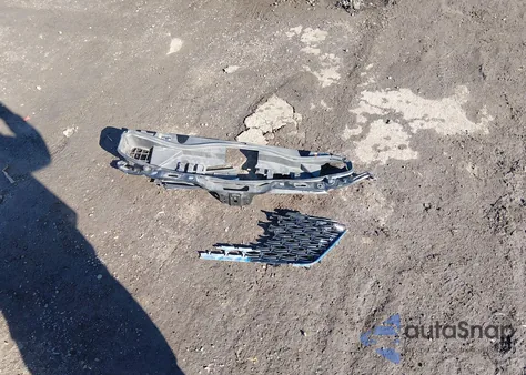 2024 Cadillac Xt4 Fwd Premium Luxury z USA, uszkodzony, nr VIN 1GYFZCR42RF224737